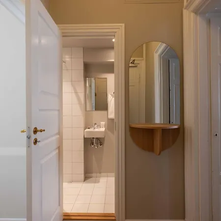 Royal And Luxurious Manor