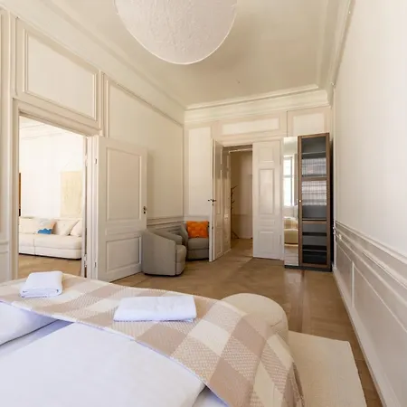 Appartement Royal And Luxurious Manor Kopenhagen