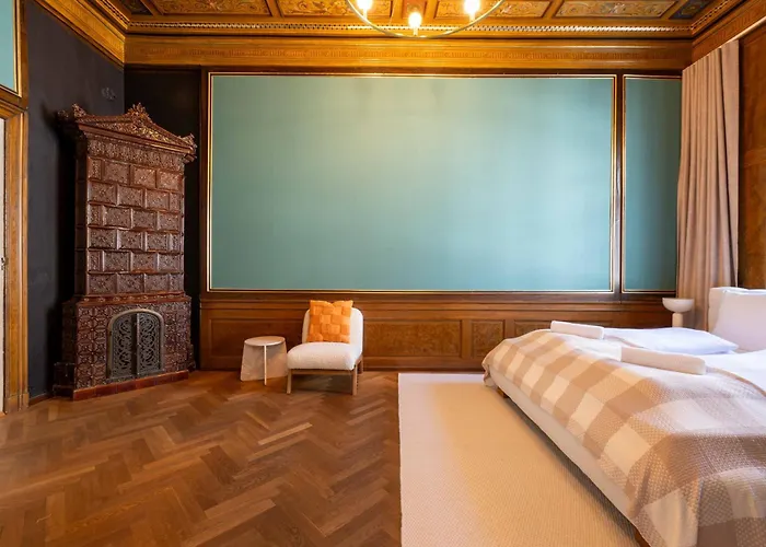 Apartment Royal And Luxurious Manor