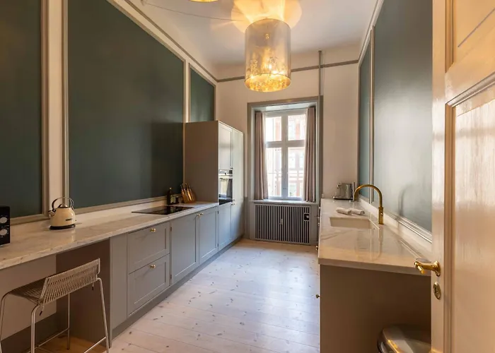 Royal And Luxurious Manor Apartment Copenhagen