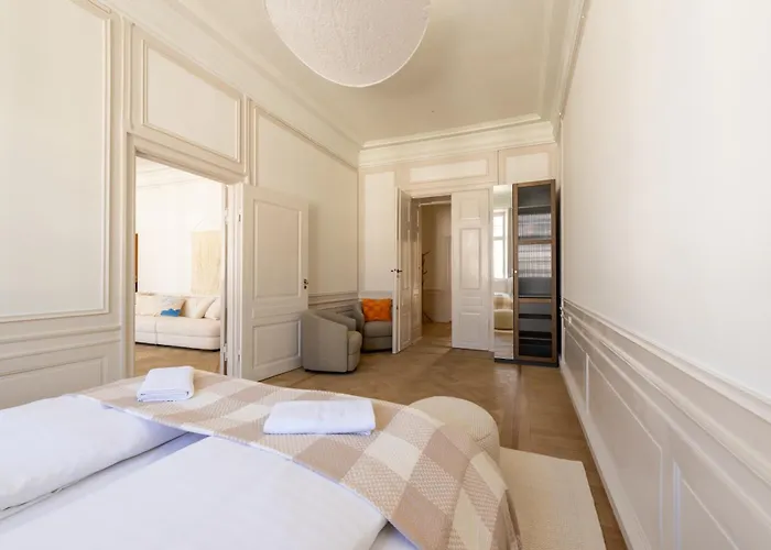 Apartment Royal And Luxurious Manor Copenhagen