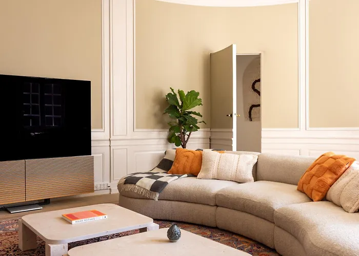 Apartment Royal And Luxurious Manor