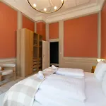 Royal And Luxurious Manor *