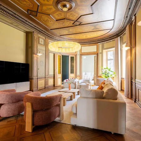 公寓 Royal And Luxurious Manor